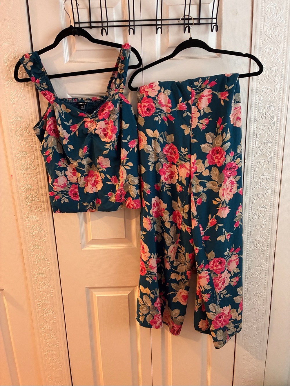 TORRID TEAL FLORAL SUMMER SET!